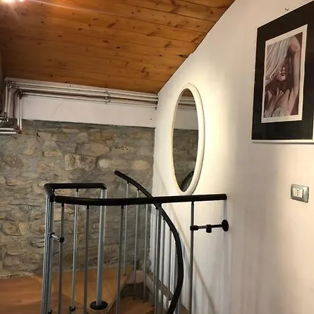Chalet Cento Giorni Dall'artista *